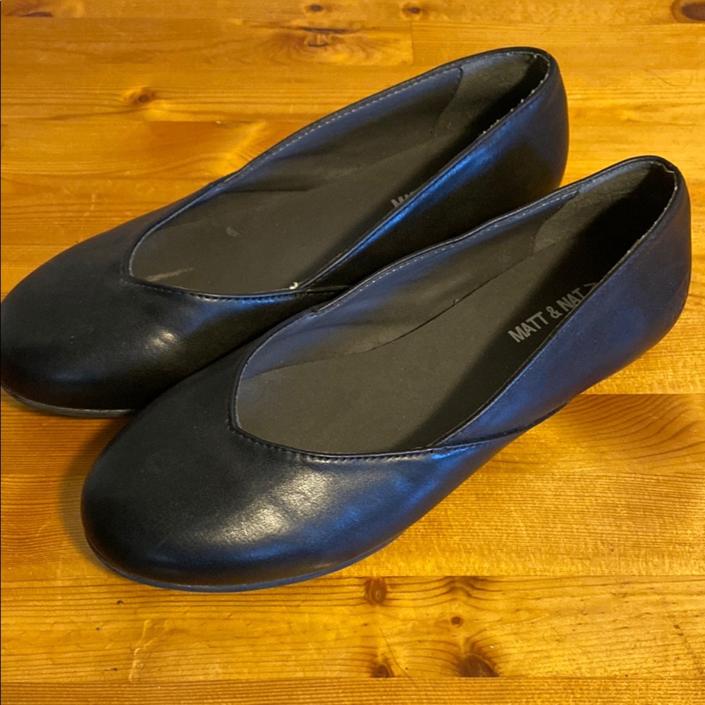 Matt & Nat Women's Black Ballet Flats